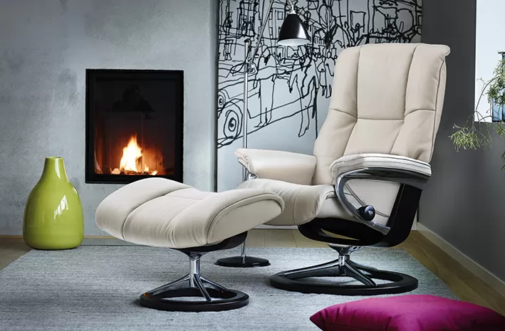 Comfort is nearly impossible to describe, but Stressless manage to encapsulate it in every stitch. Combining a passion for detail with a drive for innovation, Stressless have been bringing pure relaxation and style into our homes for over eighty years.
