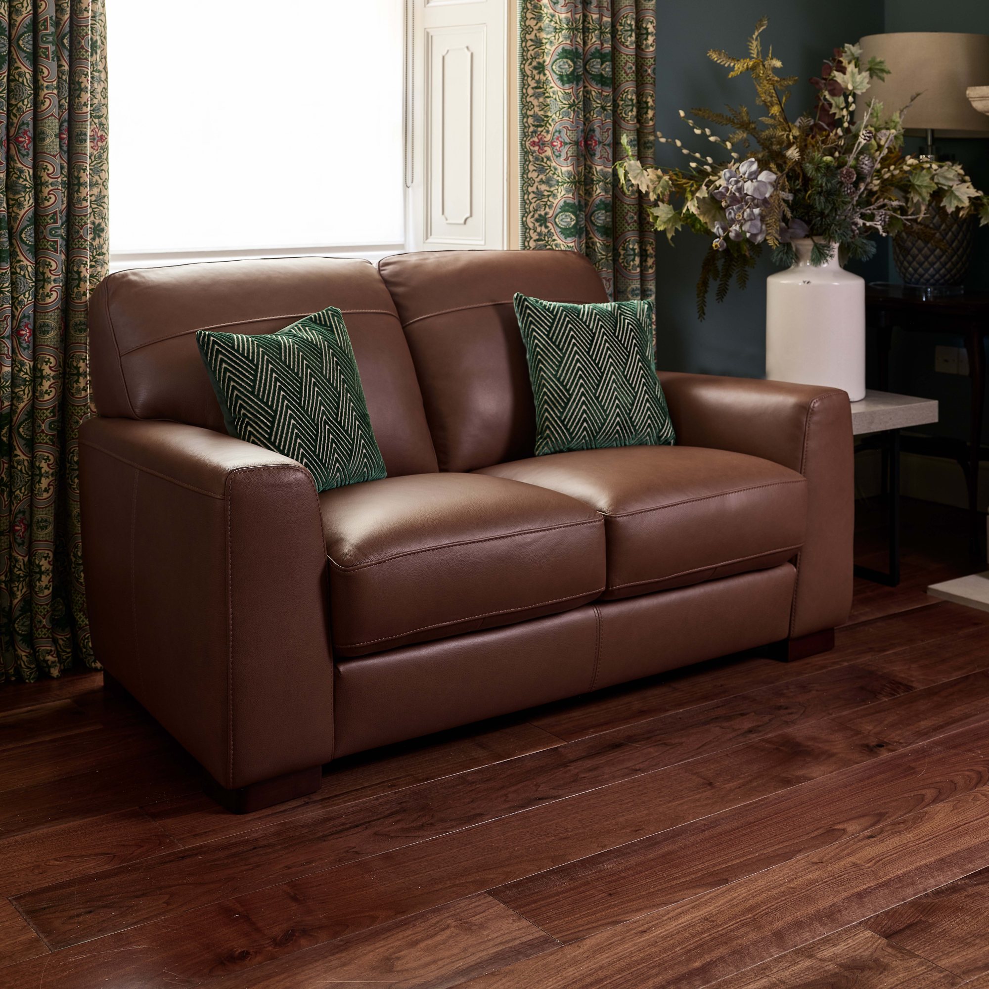 Scs brown store leather sofa