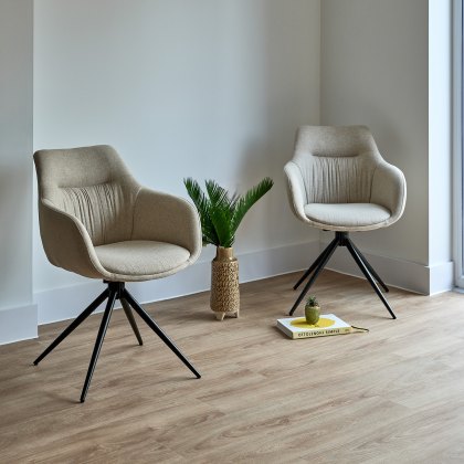 Detroit Natural Carver Dining Chair (Set of 2) Detroit Natural Carver Dining Chair (Set of 2)