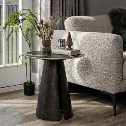 Madjeston Lamp Table Madjeston Lamp Table