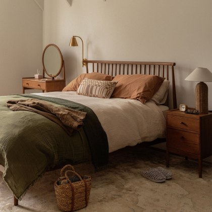 Ercol 3890 Salina Bed Frame Ercol 3890 Salina Bed Frame