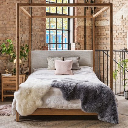 Maitland 4 Poster Bedframe - King Size Maitland 4 Poster Bedframe - King Size