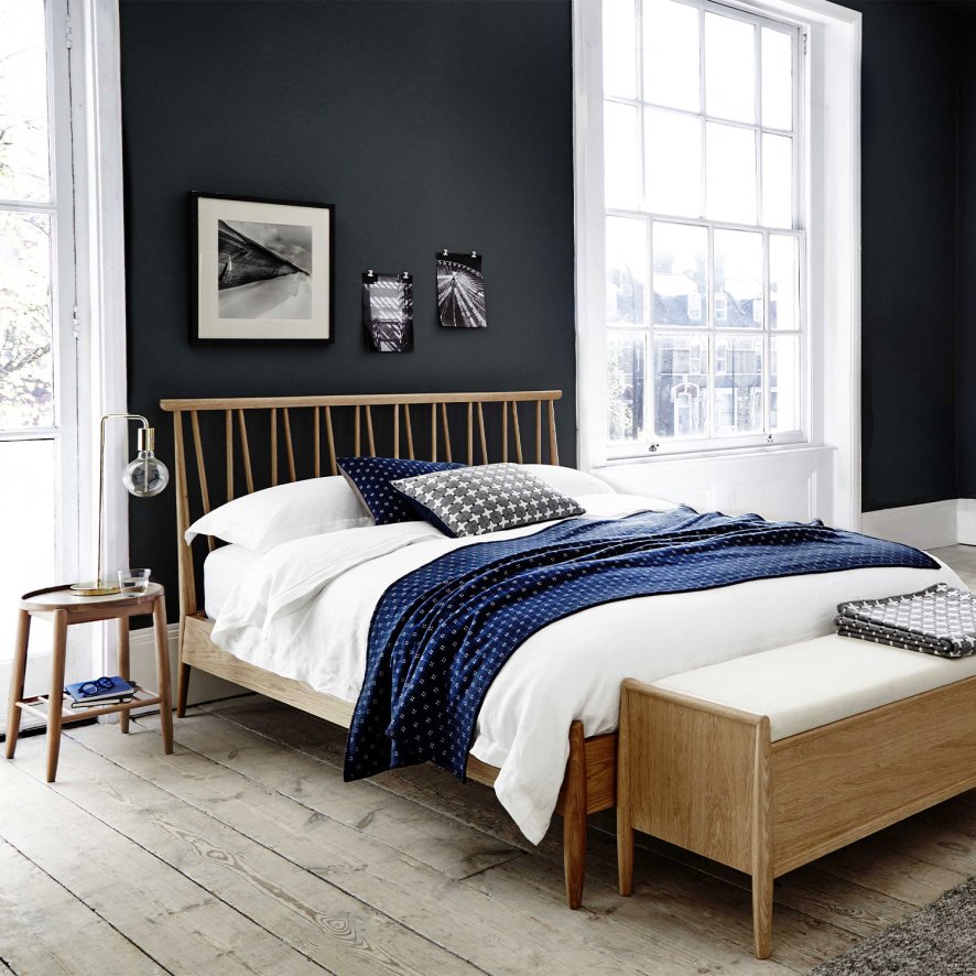 Ercol Winslow Kingsize Bedframe In Dm