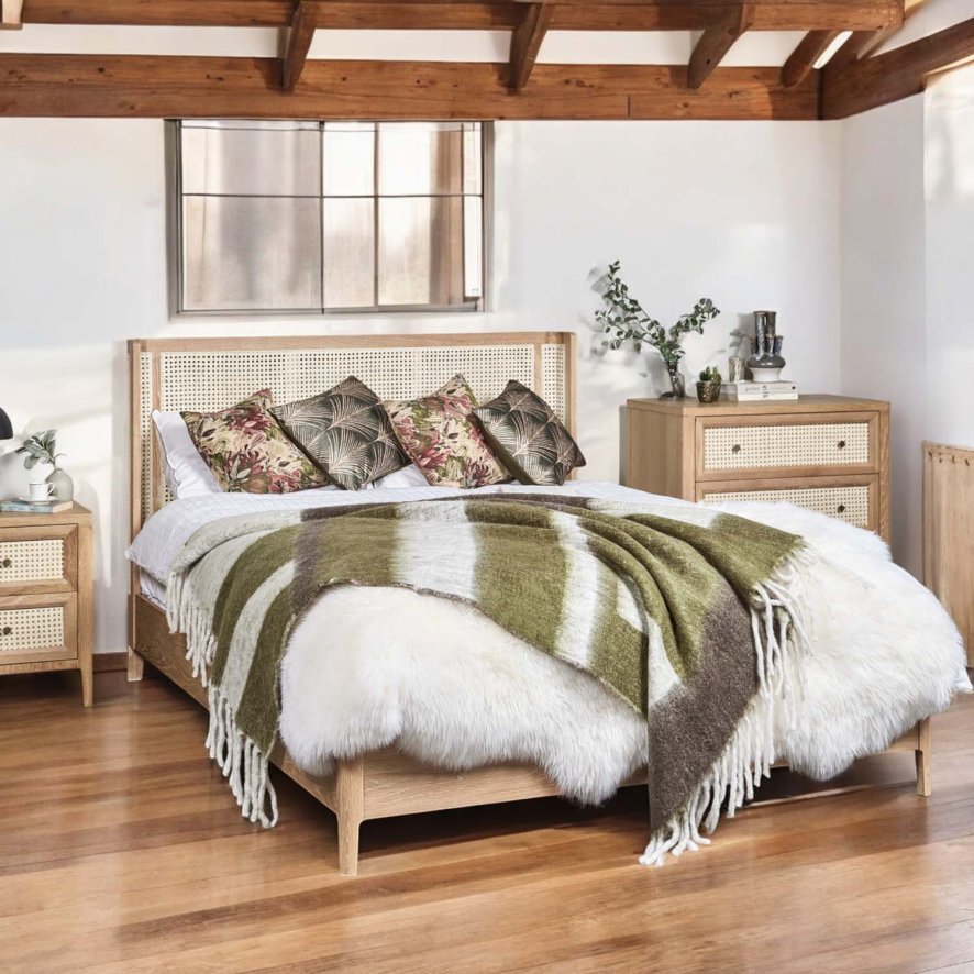 Woods Boho 5ft Kingsize Bed